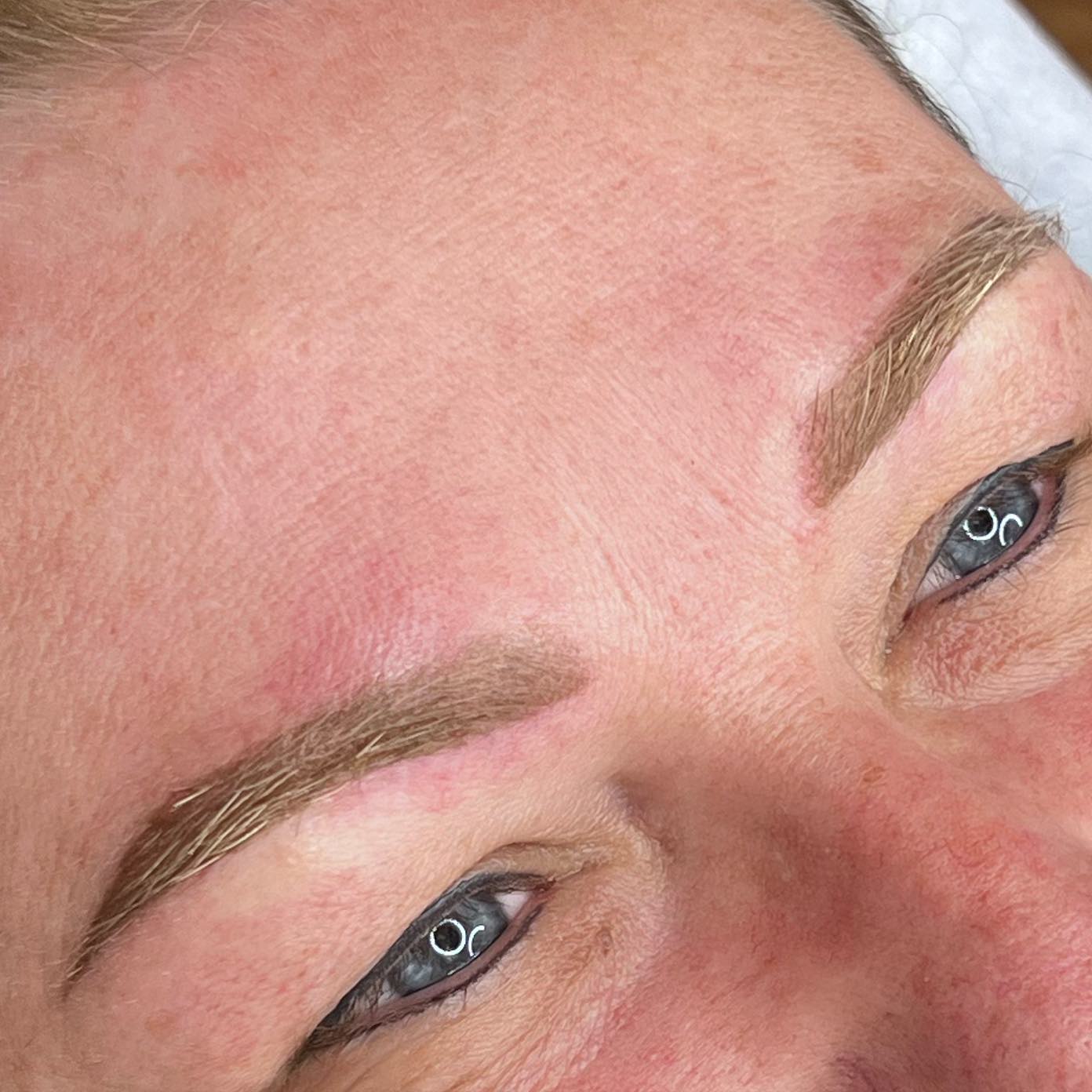 More BLONDIE BROWS
Right off the needle with no filters. No touching up. Just real life. Sometimes you get a little red from my stretching. Sometimes you get a little swelling. But you always get great brows!!!
.
.
.
 #nhwinkbabe #derrynh #londonderrynh #bedfordnh #manchesternh #portsmouthnh #newhampshire #nhbrows #bostonbrows #nhmicroblading #nhombrebrows #nhcosmetictattoo #nhtattoo #nhtattooartist #nhtattoomakeup #nheyelinertattoo #nhbrowartist #nhbrowspecialist #nhmade #nhsalon #nhwinkbrows #nhwinkeyeliner #christinadoesbrows #nheyebrows #nhmakeupartist #nhpermanentmakeup #nhseacoast #nhbrowsalon